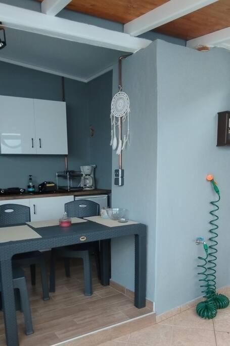 Spartines Home Votsi  Bagian luar foto
