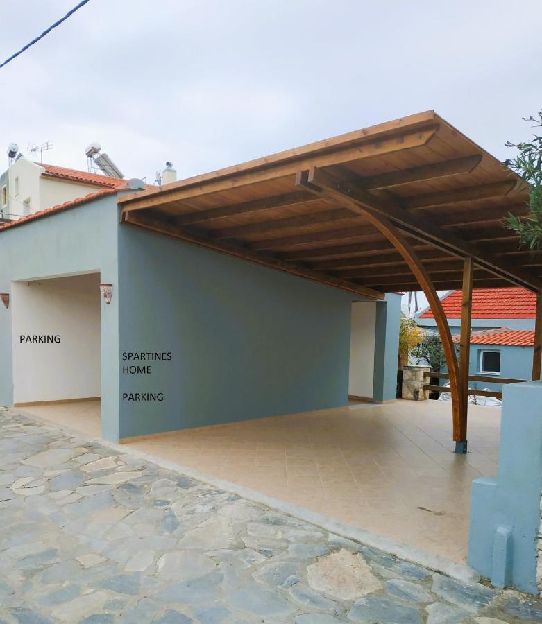 Spartines Home Votsi  Bagian luar foto